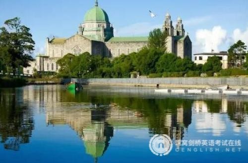 剑桥五级英语作文篇：网购的好处和坏处（一）