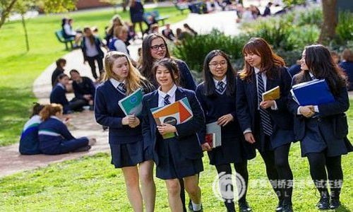 剑桥五级英语考试中的英语排列句子方法介绍（1）