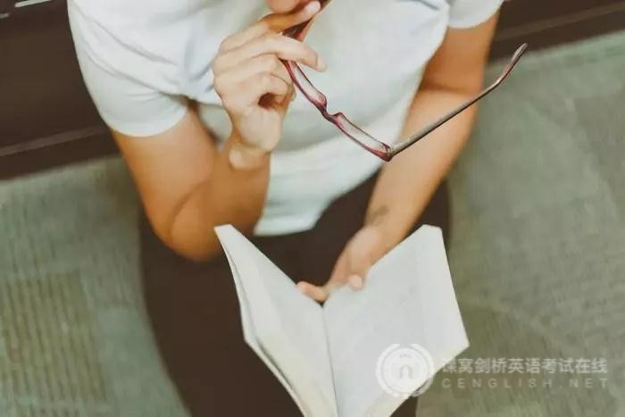 通知：推迟2020年6月20日FCE考试​的网上报名时间