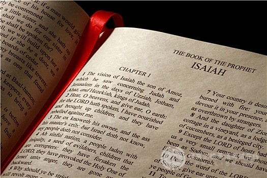 PET英语近义词辨析：think of和think about