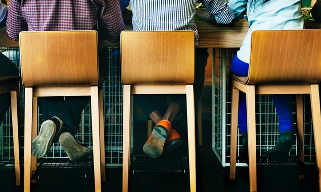 剑桥英语CAE官方备考指南 写作篇 剑桥英语CAE官方备考指南 写作篇